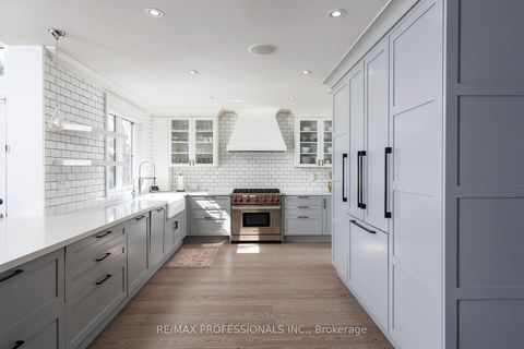 Photo 15 at 9 Bernice Avenue, Queensway, Toronto