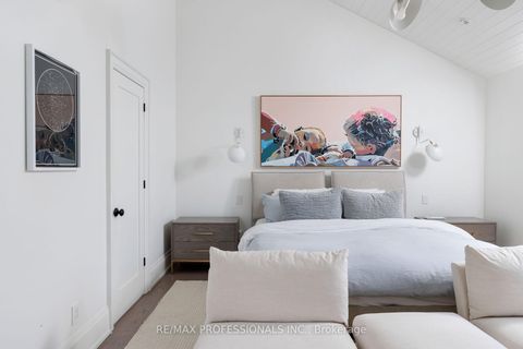 Photo 26 at 9 Bernice Avenue, Queensway, Toronto