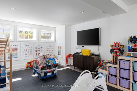 Photo 37 at 9 Bernice Avenue, Queensway, Toronto