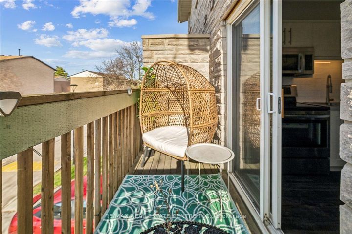 Photo 23 at 49 - 1155 Paramount Drive, Stoney Creek Mountain, Hamilton