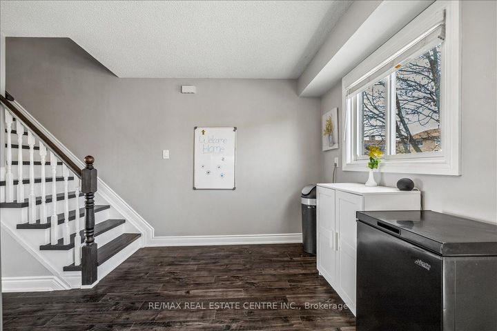 Photo 24 at 49 - 1155 Paramount Drive, Stoney Creek Mountain, Hamilton