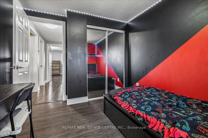 Photo 34 at 49 - 1155 Paramount Drive, Stoney Creek Mountain, Hamilton