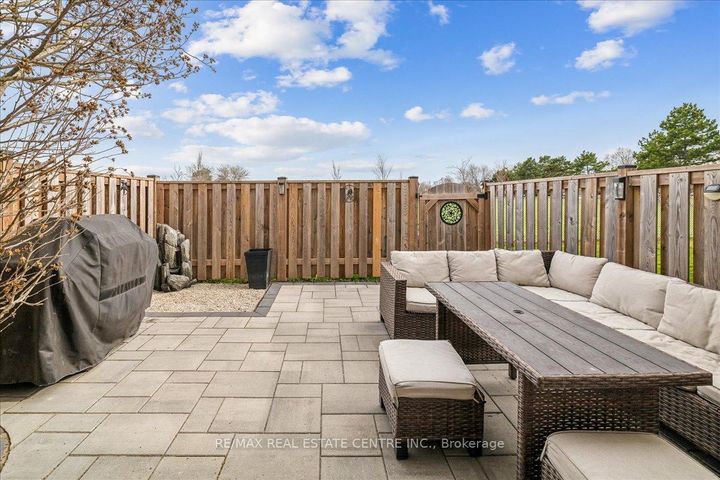 Photo 38 at 49 - 1155 Paramount Drive, Stoney Creek Mountain, Hamilton