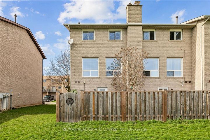 Photo 43 at 49 - 1155 Paramount Drive, Stoney Creek Mountain, Hamilton