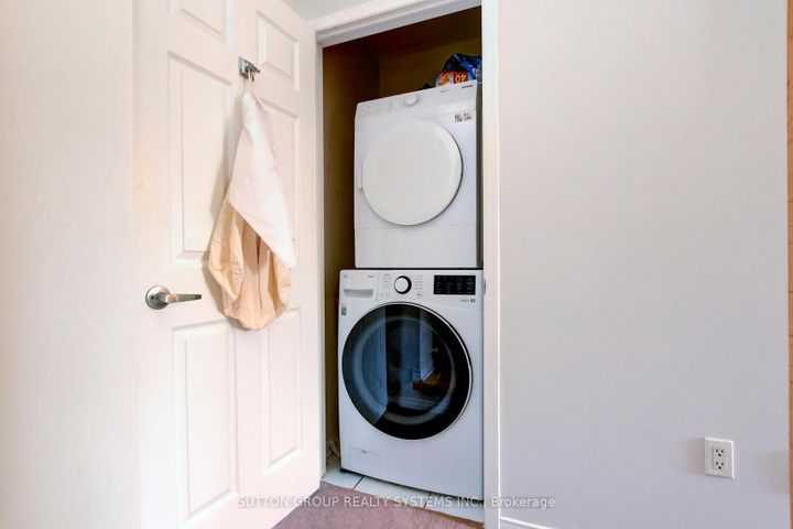 Photo 28 at 85 - 119b The Queensway, Swansea, Toronto