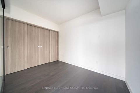 Photo 6 at 6501 - 1 Concord Cityplace Way, Waterfront Communities C1, Toronto