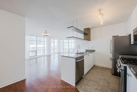 Photo 5 at 609 - 10 Navy Wharf Court, Waterfront Communities C1, Toronto