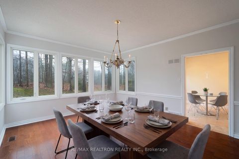 Photo 25 at 462 Beacon Hall Drive, Aurora Estates, Aurora