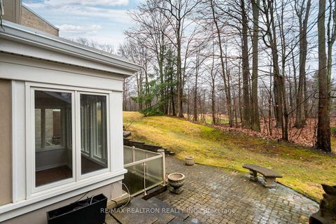 Photo 47 at 462 Beacon Hall Drive, Aurora Estates, Aurora