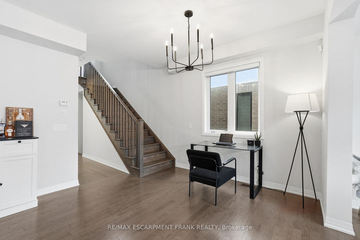 Photo 7 at 171 Spitfire Drive, Mount Hope, Hamilton