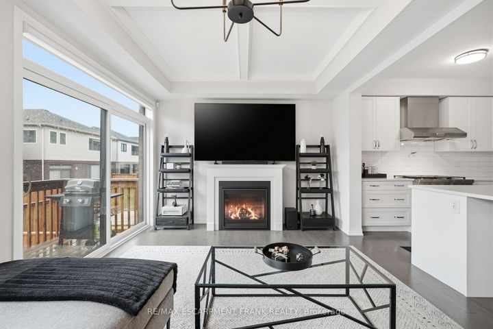 Photo 23 at 171 Spitfire Drive, Mount Hope, Hamilton