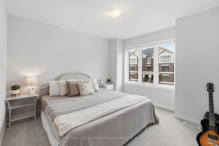 Photo 34 at 171 Spitfire Drive, Mount Hope, Hamilton