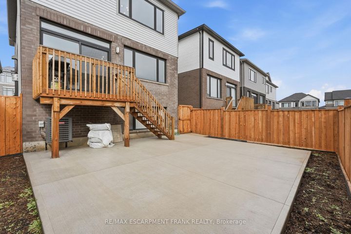 Photo 44 at 171 Spitfire Drive, Mount Hope, Hamilton