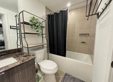 Photo 11 at 1603 - 395 Bloor Street E, North St. James Town, Toronto