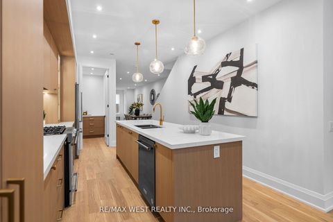 Photo 13 at 64 Gwynne Avenue, South Parkdale, Toronto