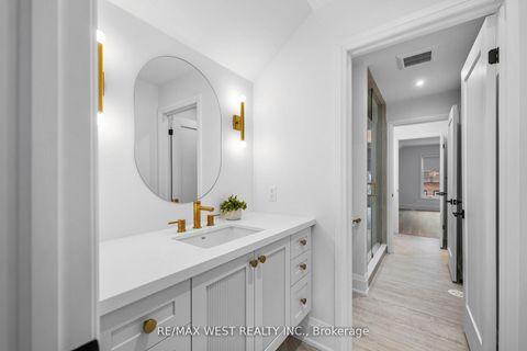 Photo 31 at 64 Gwynne Avenue, South Parkdale, Toronto