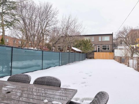 Photo 36 at 64 Gwynne Avenue, South Parkdale, Toronto