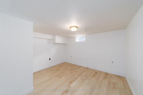 Photo 22 at 91 Cundles Road E, Cundles East, Barrie