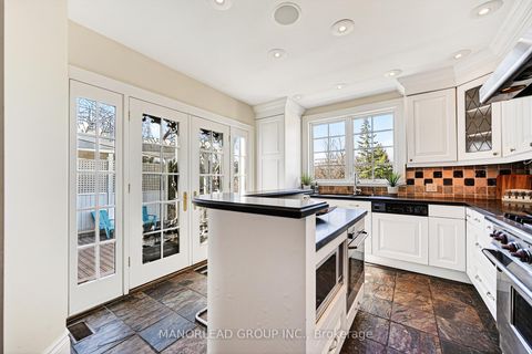 Photo 14 at 8 Killarney Road, Forest Hill South, Toronto