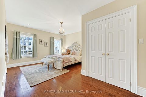 Photo 22 at 8 Killarney Road, Forest Hill South, Toronto