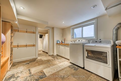 Photo 39 at 8 Killarney Road, Forest Hill South, Toronto