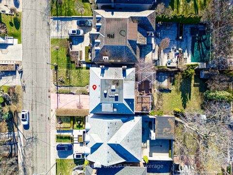 Photo 48 at 8 Killarney Road, Forest Hill South, Toronto