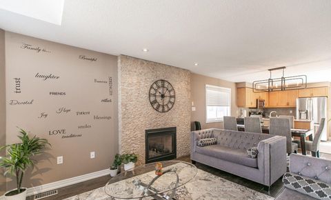 Photo 3 at 55 MARSELLUS Drive, Holly, Barrie