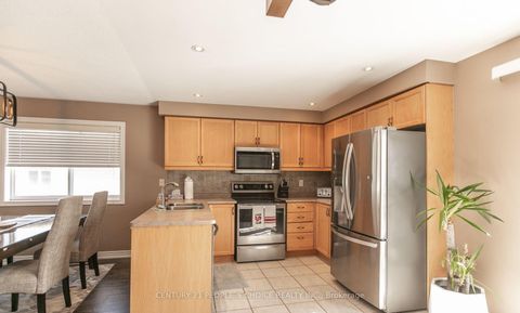 Photo 9 at 55 MARSELLUS Drive, Holly, Barrie