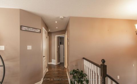 Photo 16 at 55 MARSELLUS Drive, Holly, Barrie