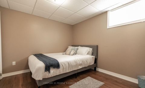 Photo 40 at 55 MARSELLUS Drive, Holly, Barrie