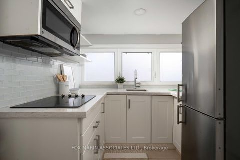 Photo 17 at 8 Springhurst Avenue, South Parkdale, Toronto