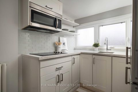 Photo 18 at 8 Springhurst Avenue, South Parkdale, Toronto