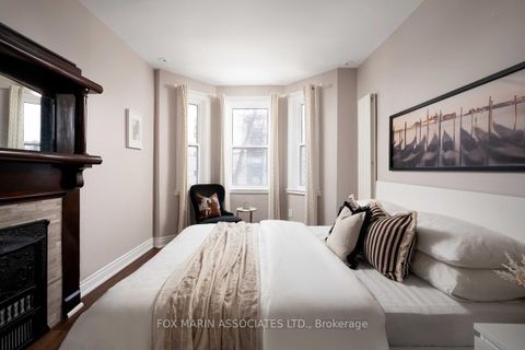 Photo 21 at 8 Springhurst Avenue, South Parkdale, Toronto