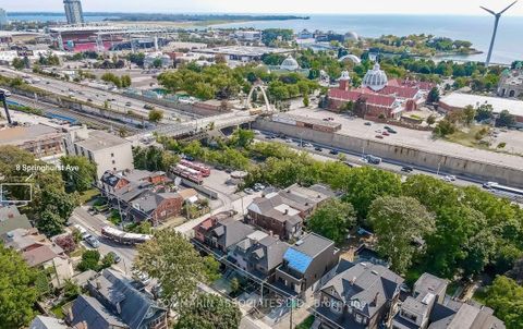 Photo 45 at 8 Springhurst Avenue, South Parkdale, Toronto