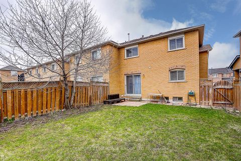 Photo 5 at 110 Dunoon Drive, Maple, Vaughan