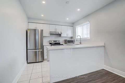 Photo 21 at 110 Dunoon Drive, Maple, Vaughan