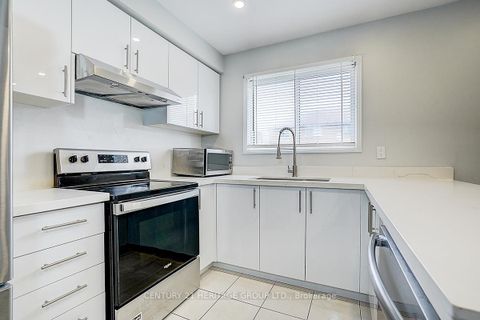 Photo 23 at 110 Dunoon Drive, Maple, Vaughan