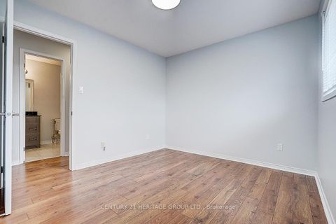 Photo 31 at 110 Dunoon Drive, Maple, Vaughan