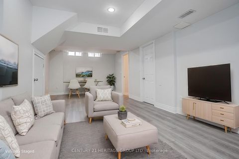 Photo 36 at 110 Dunoon Drive, Maple, Vaughan