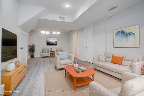 Photo 38 at 110 Dunoon Drive, Maple, Vaughan