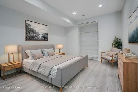 Photo 41 at 110 Dunoon Drive, Maple, Vaughan