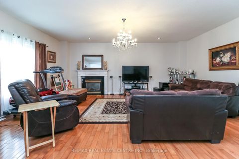 Photo 15 at 1 Sandringham Drive, Shore, Barrie