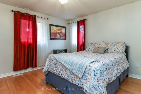 Photo 25 at 1 Sandringham Drive, Shore, Barrie