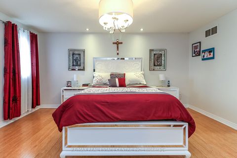 Photo 26 at 1 Sandringham Drive, Shore, Barrie