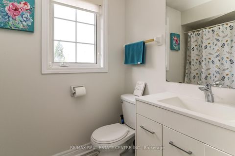 Photo 31 at 1 Sandringham Drive, Shore, Barrie