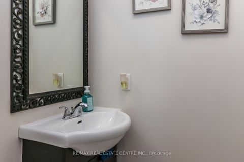 Photo 32 at 1 Sandringham Drive, Shore, Barrie