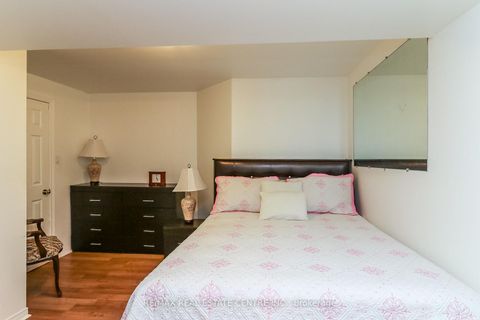 Photo 39 at 1 Sandringham Drive, Shore, Barrie