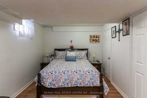 Photo 40 at 1 Sandringham Drive, Shore, Barrie