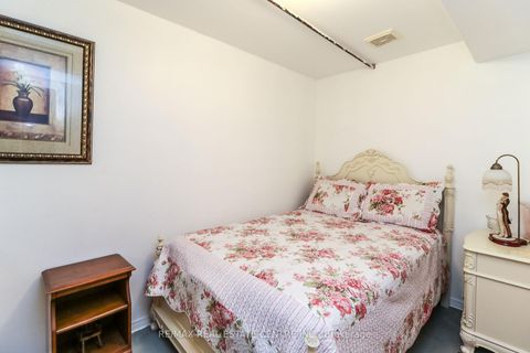 Photo 42 at 1 Sandringham Drive, Shore, Barrie