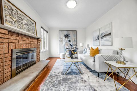 Photo 6 at 887 College Manor Drive, College Manor, Newmarket